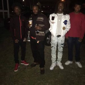 Meet your Posher, Troy